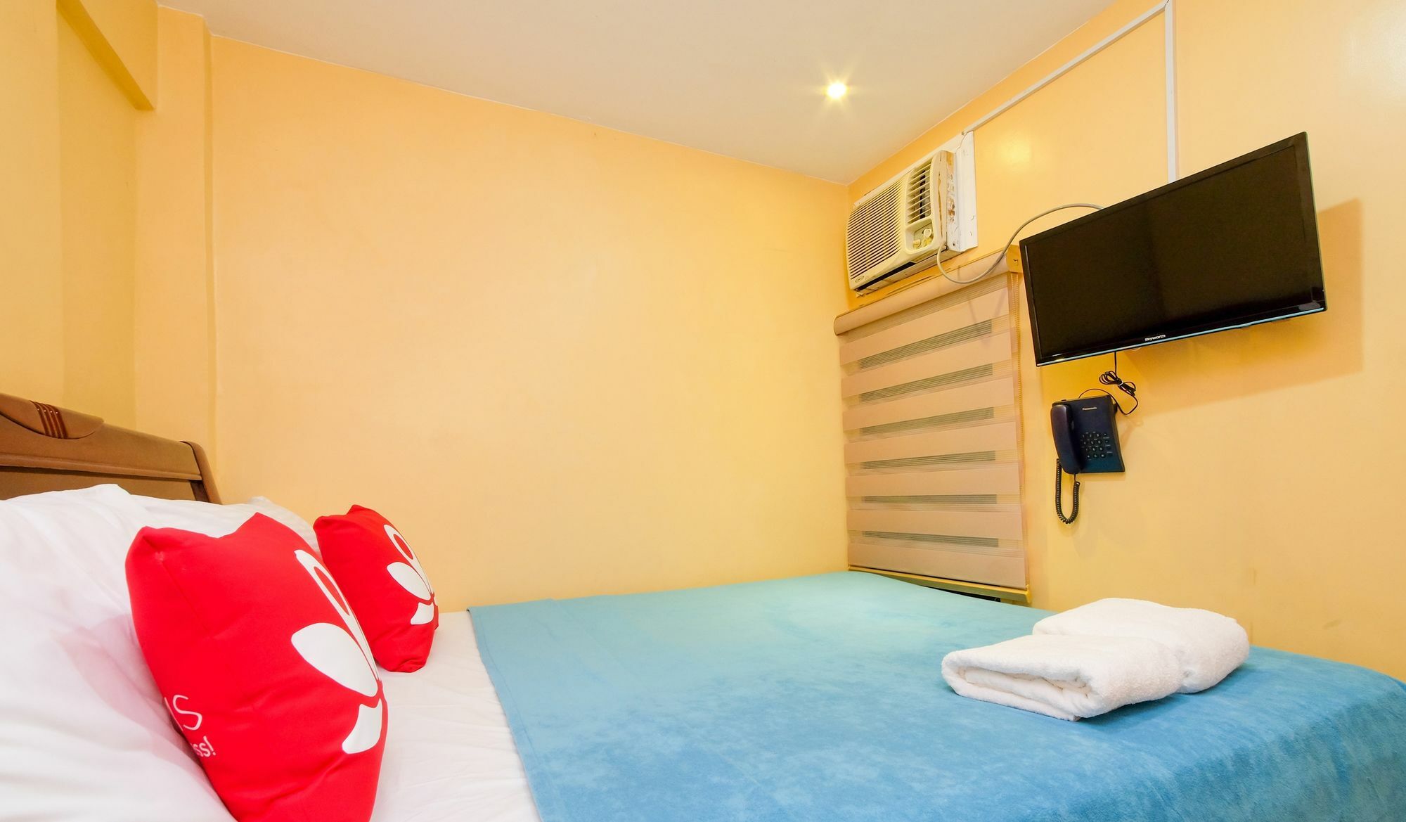 Zen Rooms Time Travellers Makati Makati City Ngoại thất bức ảnh