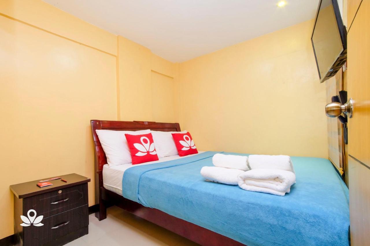 Zen Rooms Time Travellers Makati Makati City Ngoại thất bức ảnh