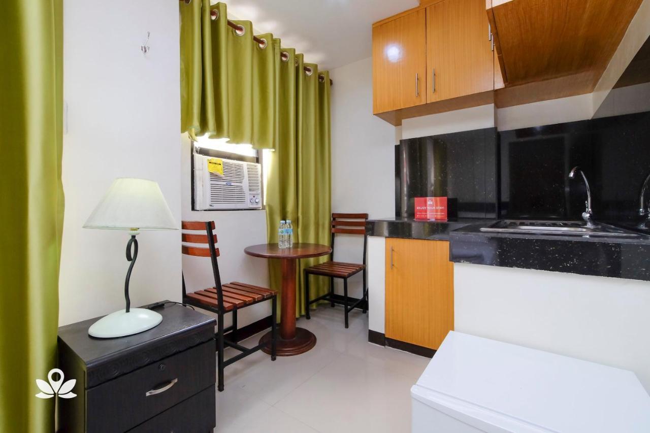 Zen Rooms Time Travellers Makati Makati City Ngoại thất bức ảnh