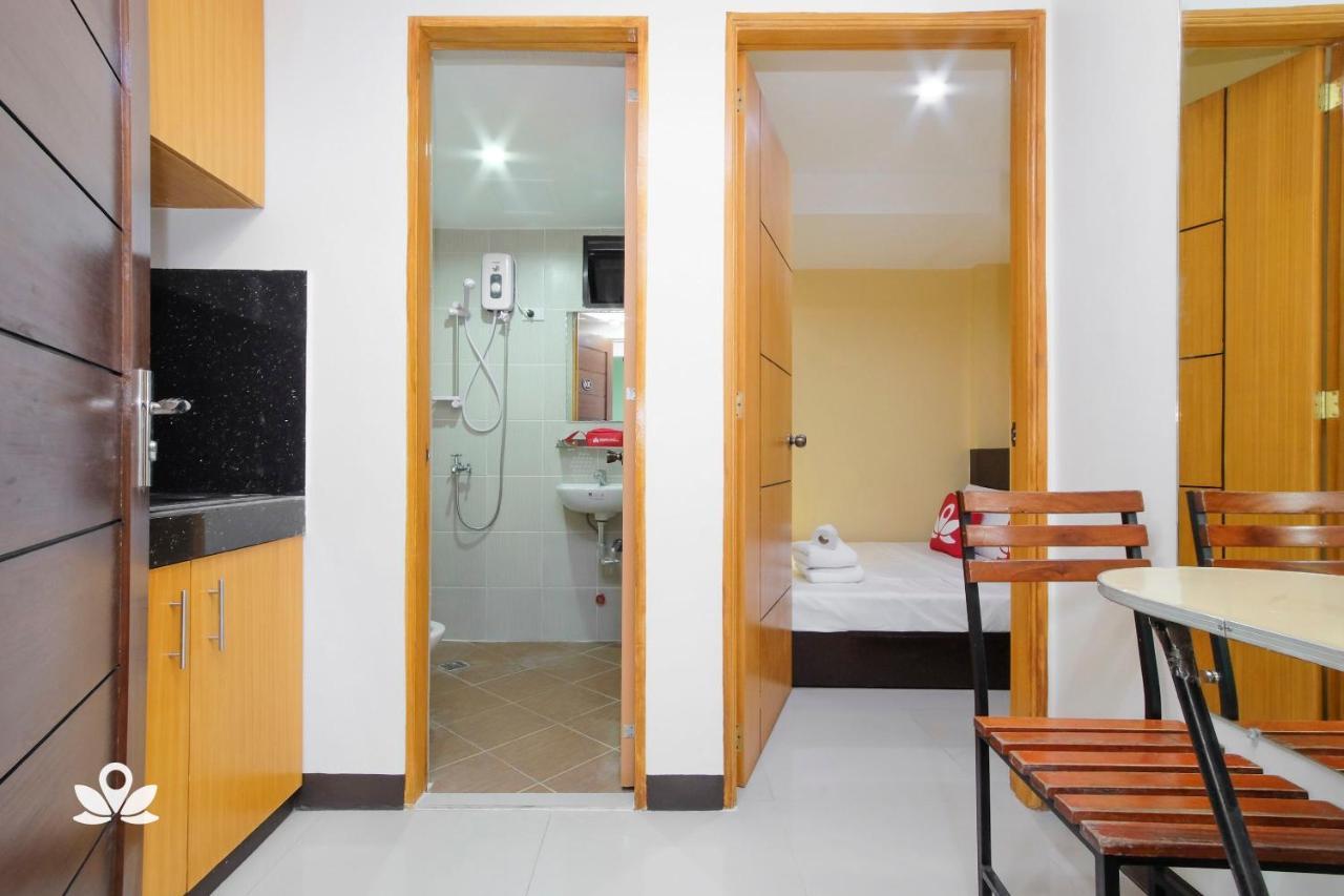Zen Rooms Time Travellers Makati Makati City Ngoại thất bức ảnh